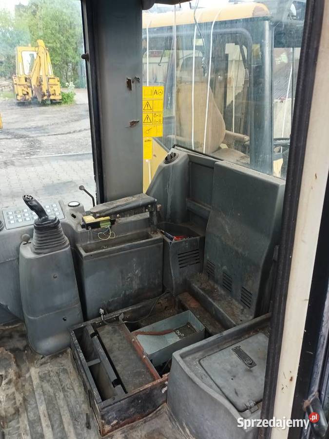 Kabina operatora ładowarka Liebherr 574 Biały Dunajec