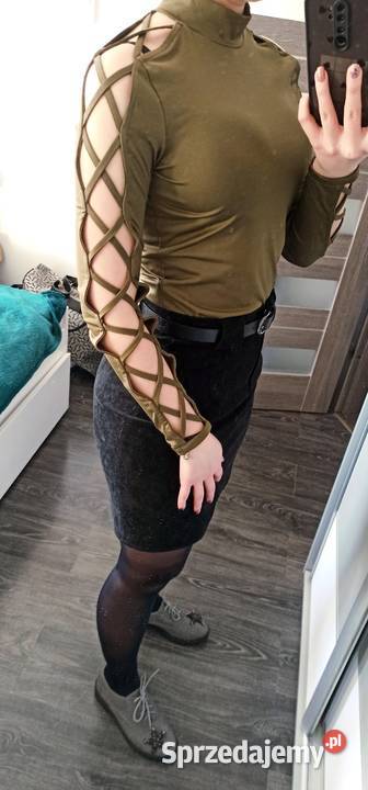 Bluzka z długim rękawem z wycięciami TANIO Warszawa