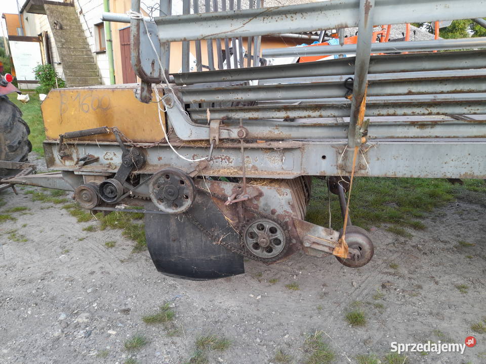 przyczepa samozbierająca Agro met T050 nieuszkodzony Przyczepy rolnicze Dąbrówka Zabłotnia