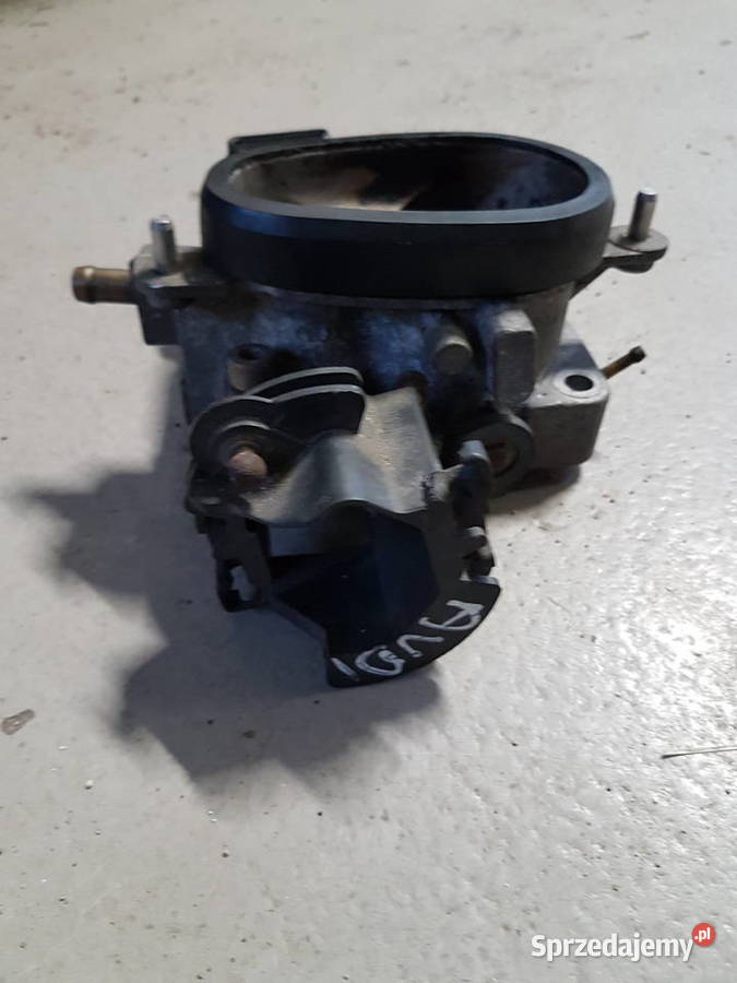 AUDOI 80 B4 26 V6 PRZEPUSTNICA GAZNIK 0280120431 Turek sprzedam