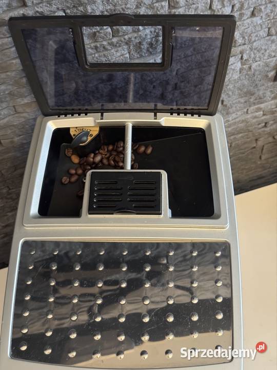 Ekspres do kawy DeLonghi Intensa