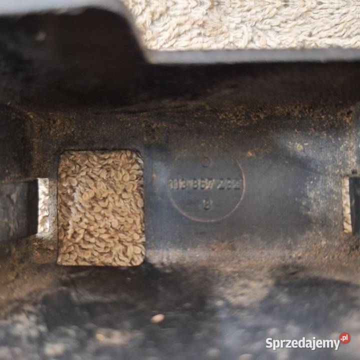 VW Garbus osłona regulacji fotela na tunelu Gołków