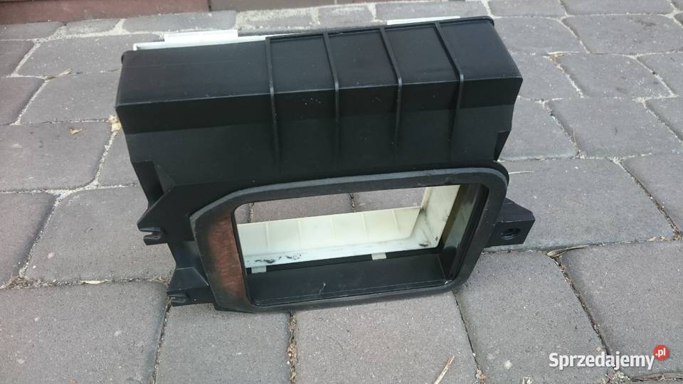 Obudowa filtra przeciwpyłkowego Vw Golf II Rok produkcji 1991 Libiąż sprzedam