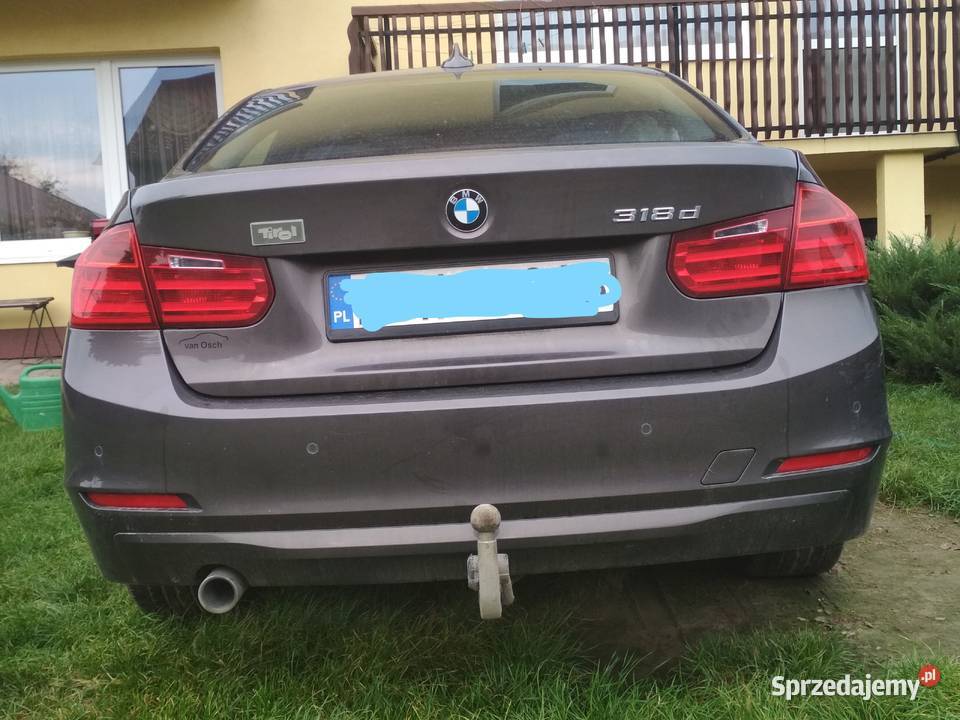 BMW F30 318d uszkodzone Rok produkcji 2013 sprzedam