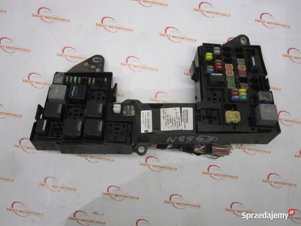 JAGUAR XF 10r skrzynka bezpieczników świętokrzyskie Kielce