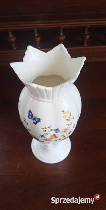 Wazon z motylkami Aynsley
Cottage Garden Made in Gdańsk