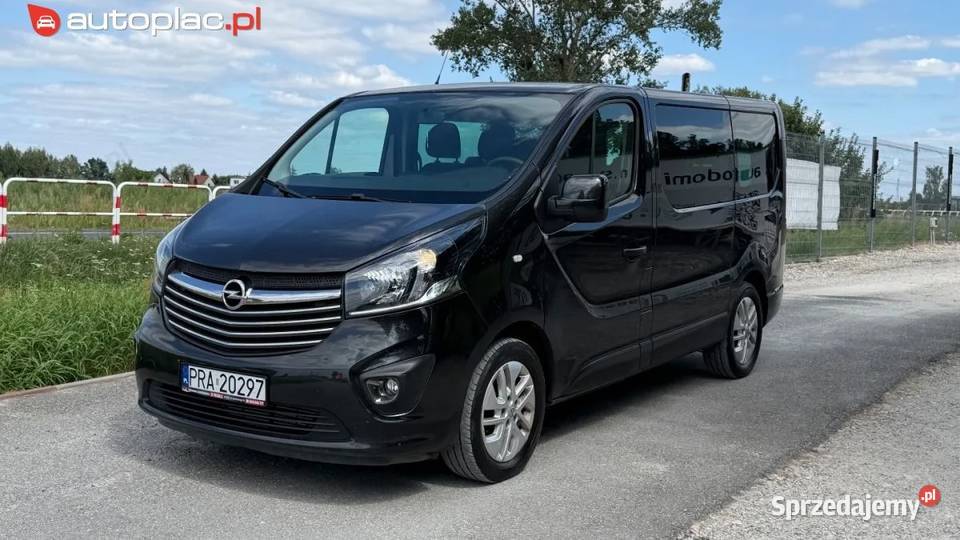 Opel Vivaro Raty 9 osobowy nawiewy w dachu na 125KM Motoryzacja