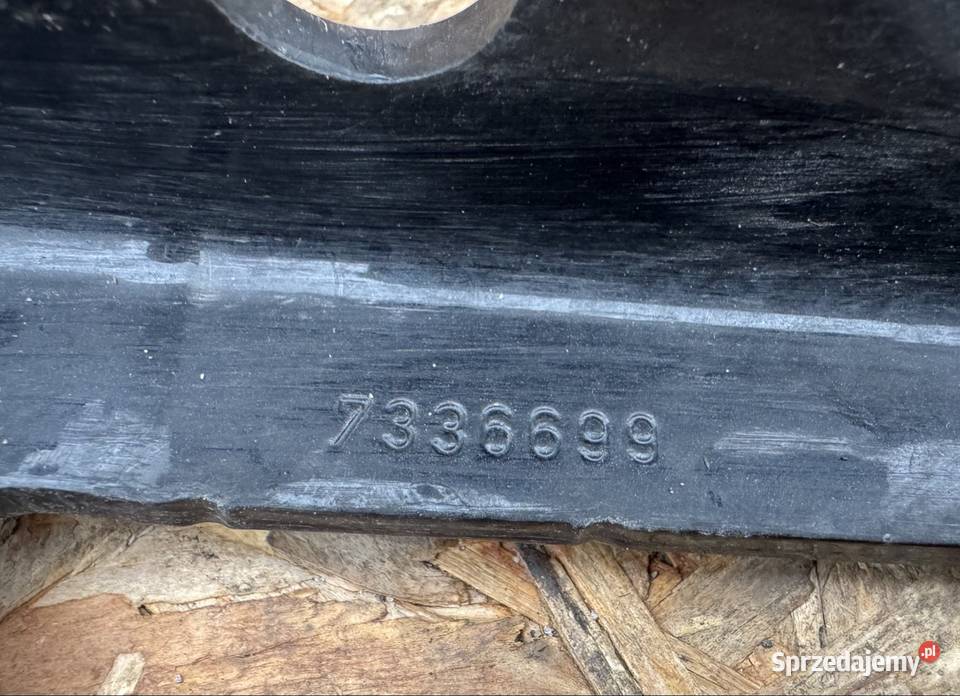 Zawias maski BMW 4 IV f32 f33 f36 czarny prawy sprzedam