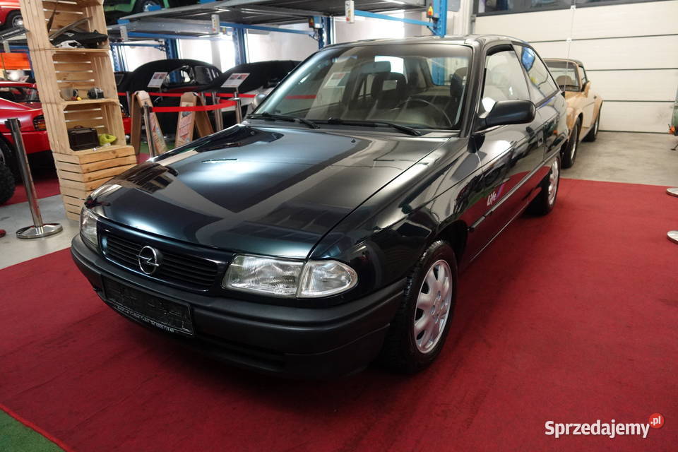 Opel Astra F 3 drzwi 1 właściciela Bez Korozji serwisowany w ASO Zgierz