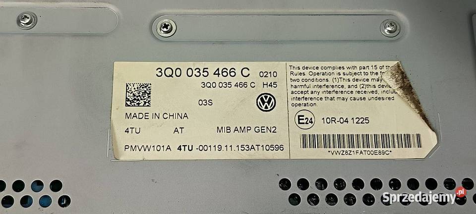 WZMACNIACZ VOLKSWAGEN PASSAT B8 RLINE 3Q0035466C Lipno sprzedam
