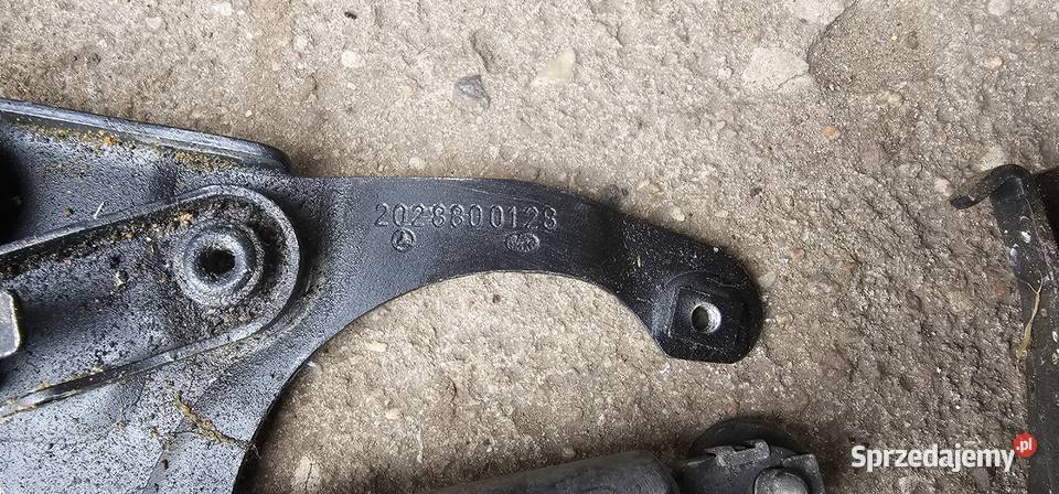 Zawias maski mercedes w202 2028800128 2028800228 Karoseria