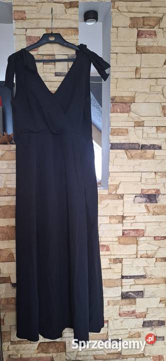 Suknia długa czarna wieczorowa L Nowa Inny materiał