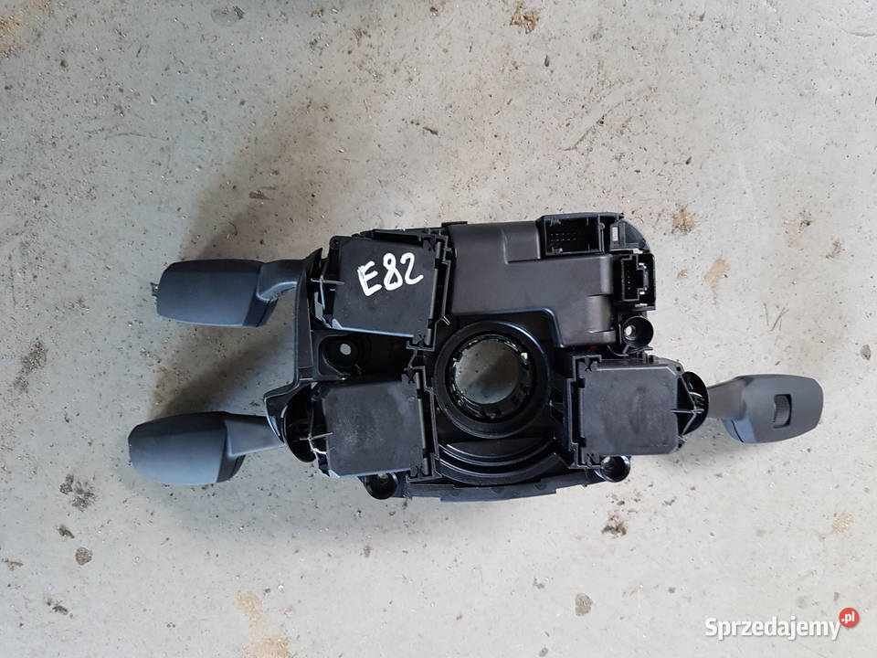 BMW E82 PRZELACZNIK SWIATEL MIGACZY TEMPOMAT Rok produkcji 2012 Turek sprzedam