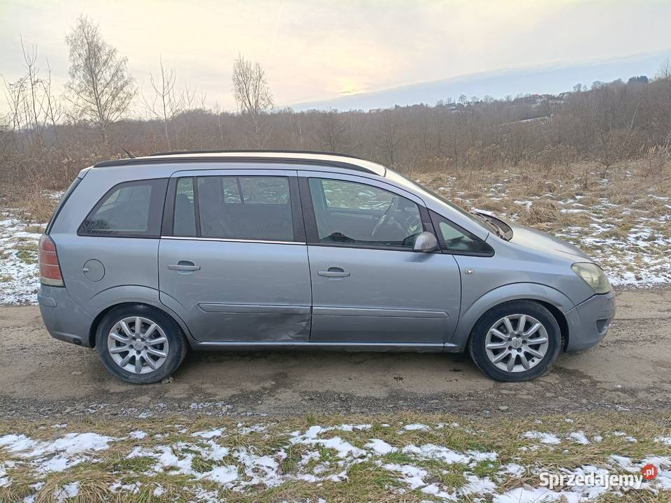 Opel Zafira 16lpg manualna