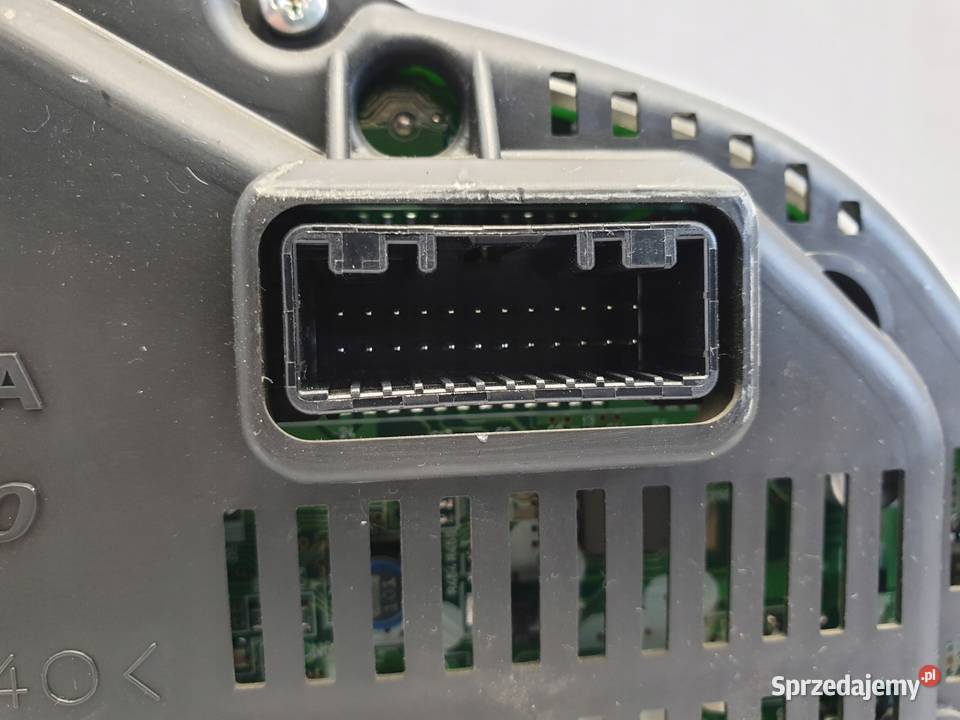 Lexus IS220 IS II 22 D LICZNIK ZEGARY 8380053641 osobowe Rudka