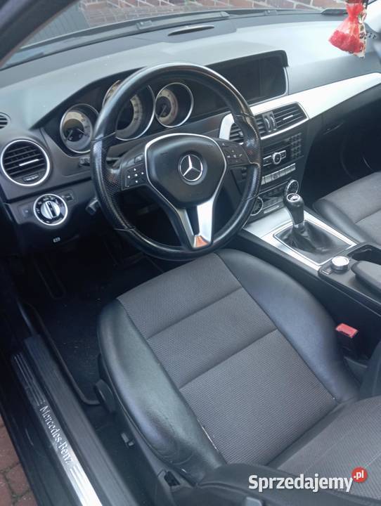 Sprzedam Mercedesa C 210 Legionowo