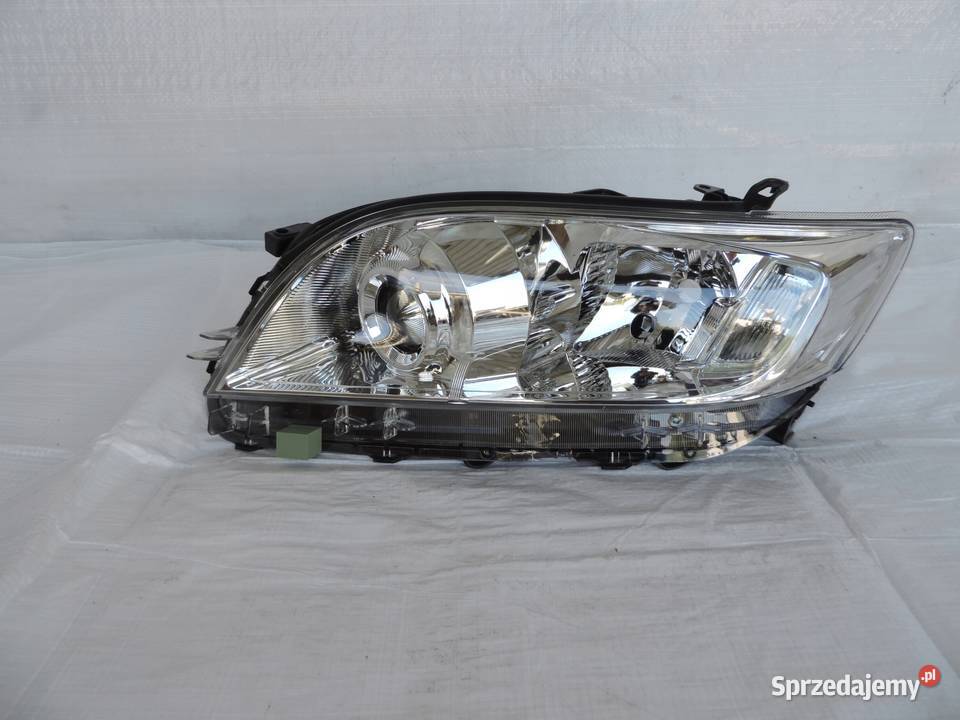 LAMPA LEWA PRZÓD TOYOTA RAV4 20102013 8117042501 sprzedam