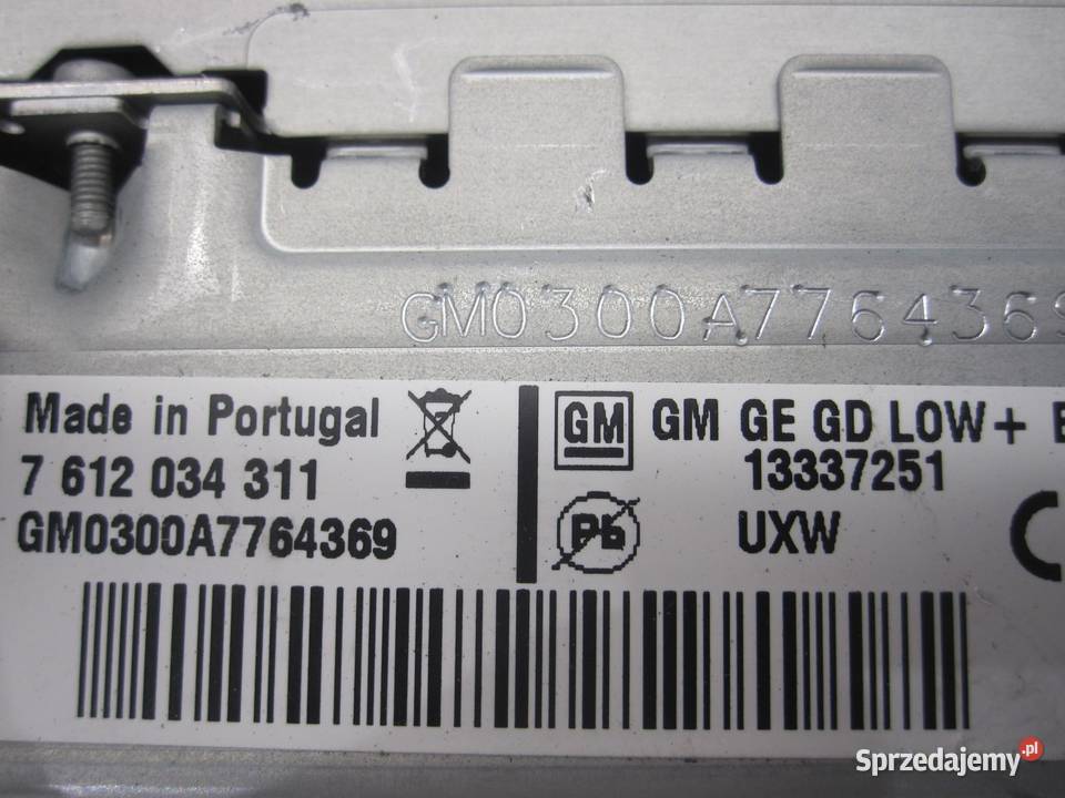 CHEVROLET CRUZE I 11r radio CD 13337251 świętokrzyskie Kielce