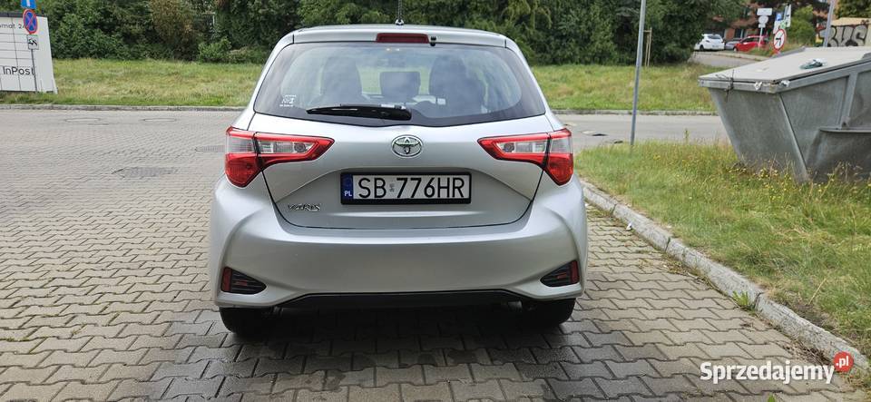 Do sprzedania Toyota Yaris 15 111 2020 r Bielsko-Biała