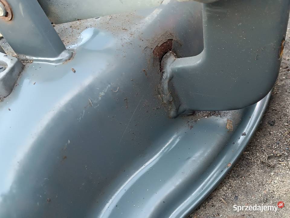Kosisko Husqvarna agregat trący Sława