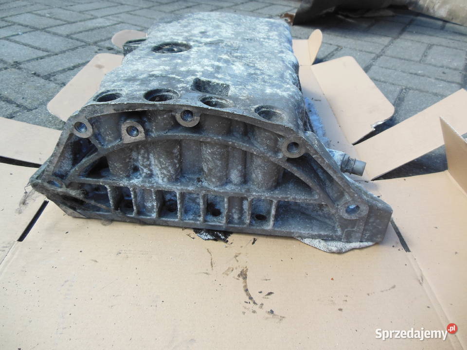 MISKA OLEJU 8200477252 RENAULT TRAFIC II VIVARO Smarowanie silnika Kozy