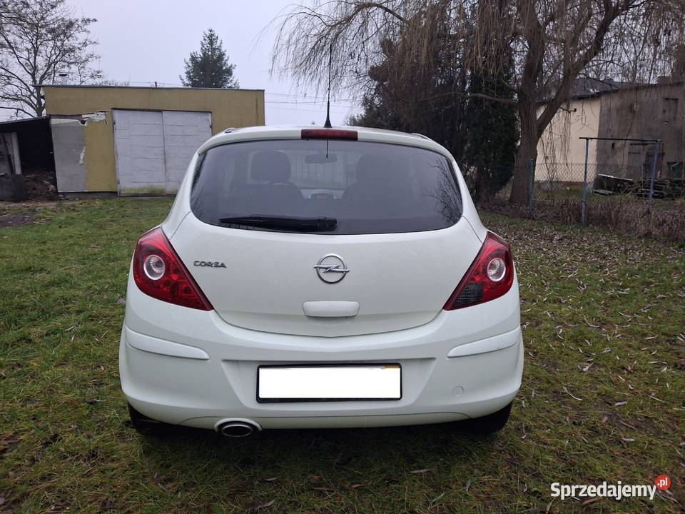 opel corsa 14 benzyna 93000 2011 bezwyp oryginał łódzkie Łódź