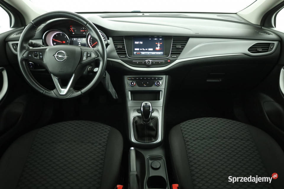 Opel Astra 16 CDTI relingi dachowe mazowieckie Piaseczno