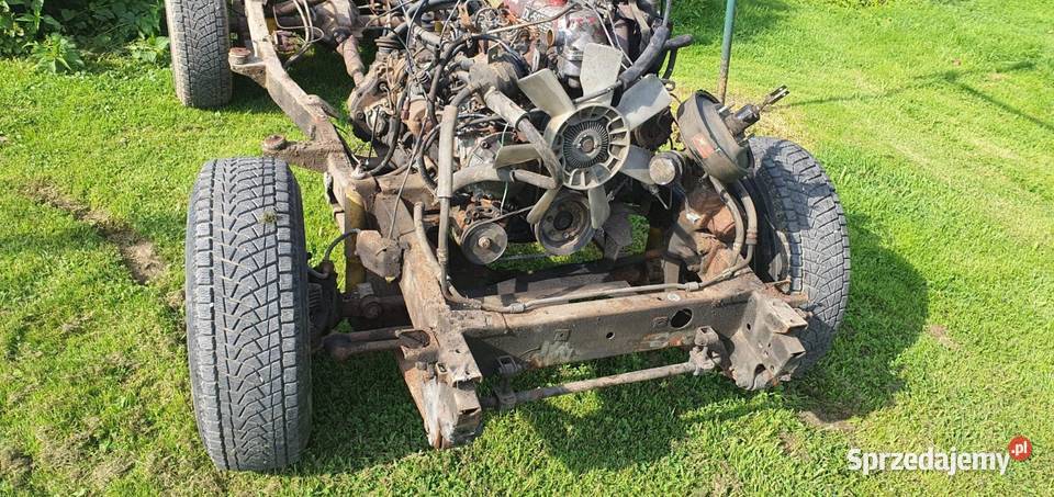 Daihatsu Rocky 28 td Rozebrany do renowacji Roztropice