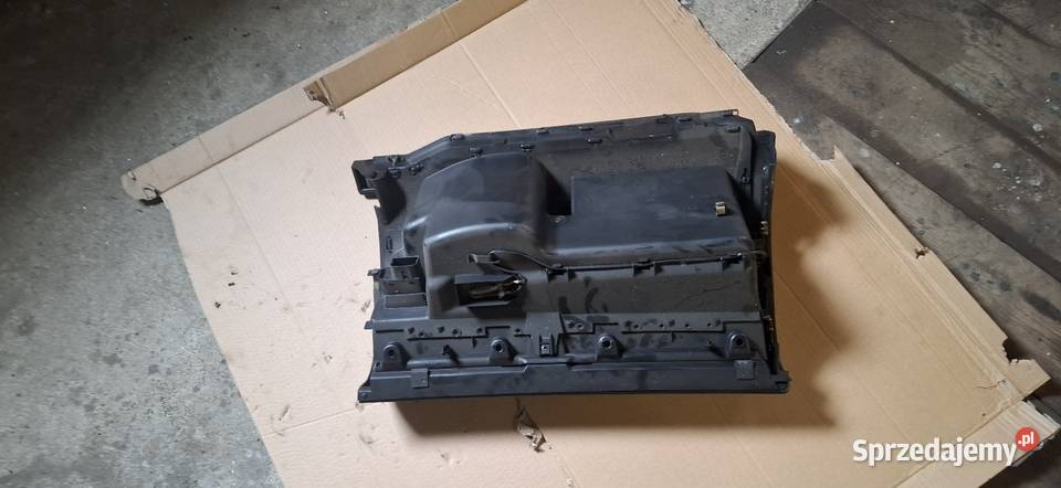 Schowek Seat Leon1 Toledo Żelistrzewo