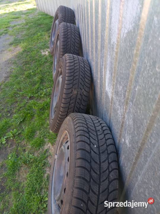 Sprzedam opony zimowe z felgami Dzikowiec