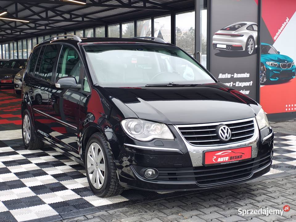 Volkswagen Touran Automat Benzyna Skóry garażowany Zarszyn sprzedam