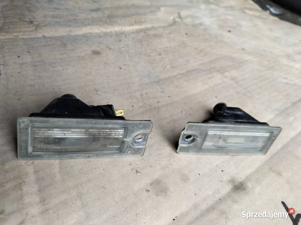 PODŚWIETLENIE REJESTRACJI LAMPKA VOLVO S80 S 80 osobowe Kamień-Kolonia