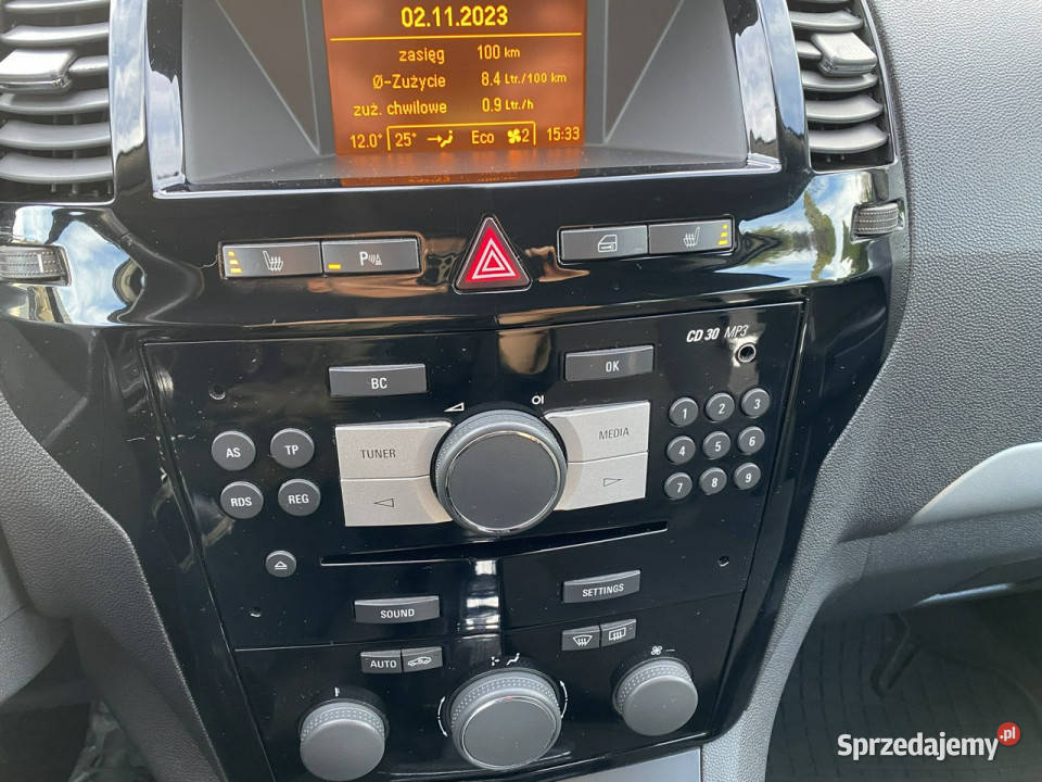 Opel Zafira 18 Bezwypadkowa Zadbana i elektryczne lusterka Samochody osobowe wielkopolskie