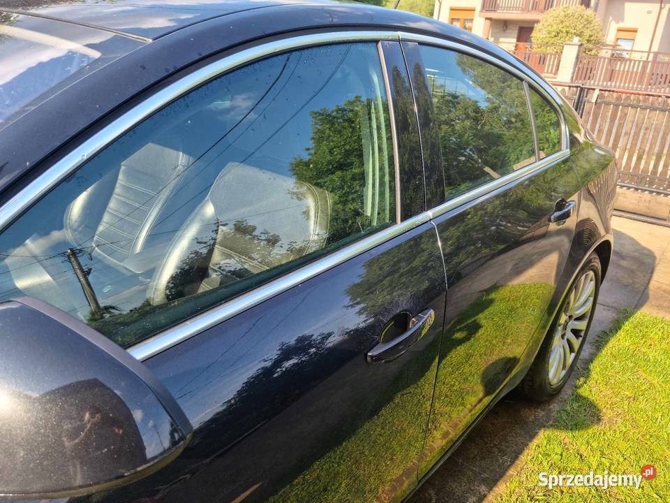 oferuje na sprzedaż auto manualna Borowe