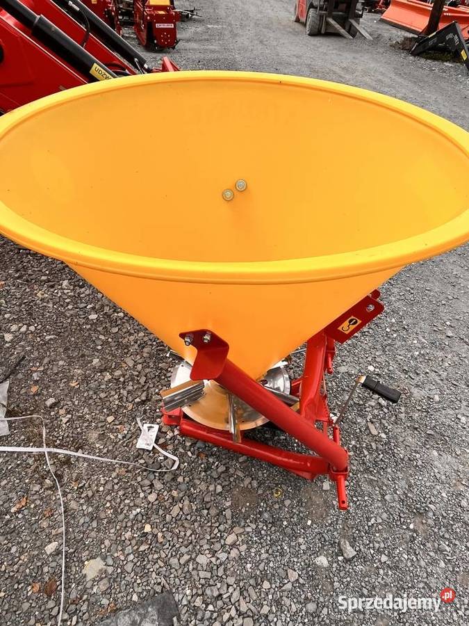 Rozsiewacz nawozówLejek 200500l NOWY nieuszkodzony Pozostałe Annopol