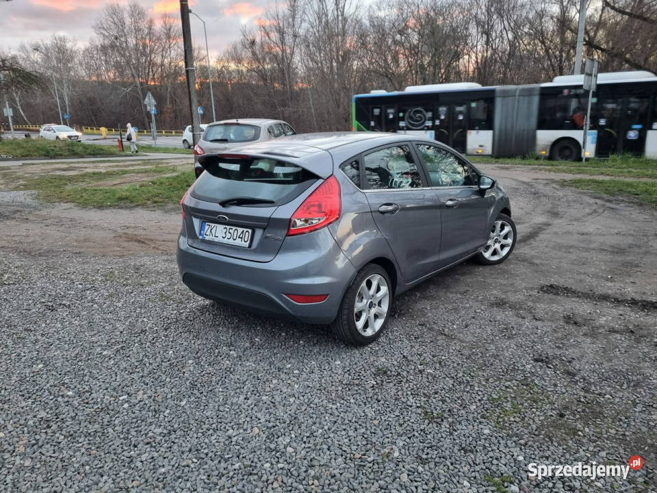 Ford Fiesta Klimatronik Alu 16 Podgrzewana szyba centralny zamek