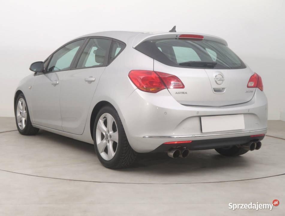 Opel Astra 14 T Rok produkcji 2013 Bielany Wrocławskie