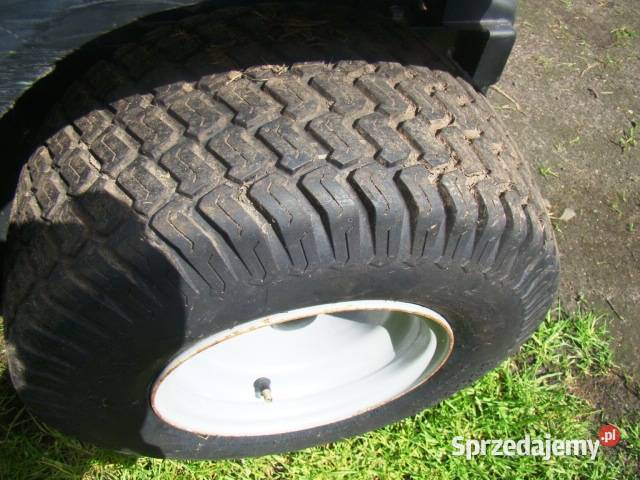 Traktorek AlpinaStigaNiemcy 1 w ogrodach dolnośląskie Wrocław