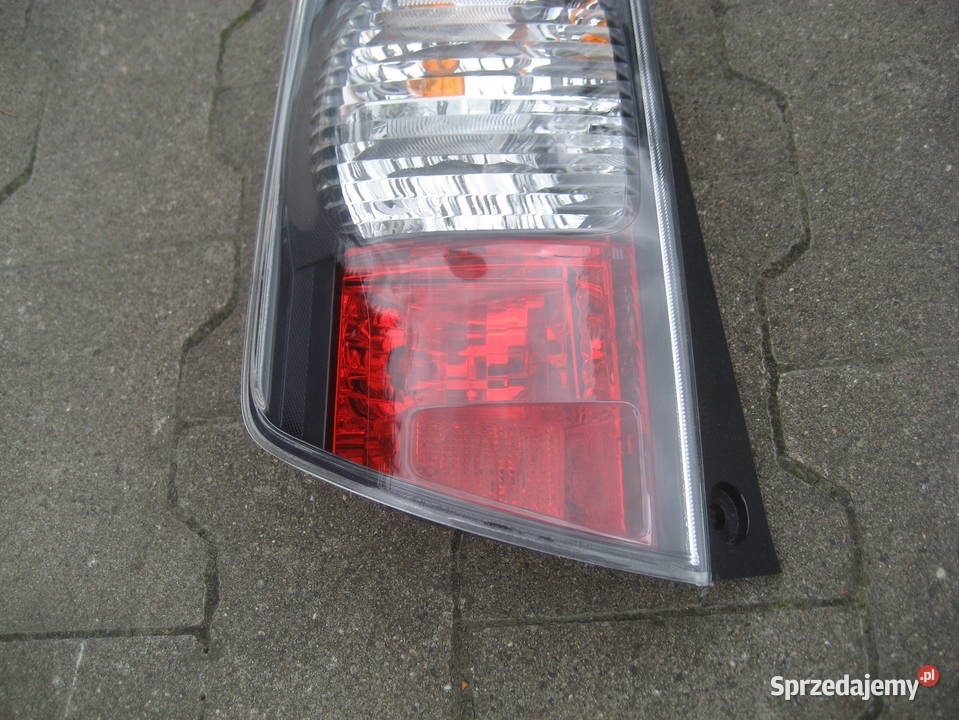daihatsu sirion II 0510r lampa tył lewa koito Lampy tylne