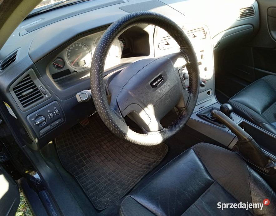 Volvo V70 II 24 170 przebieg 249000 nieuszkodzony mazowieckie Piaseczno