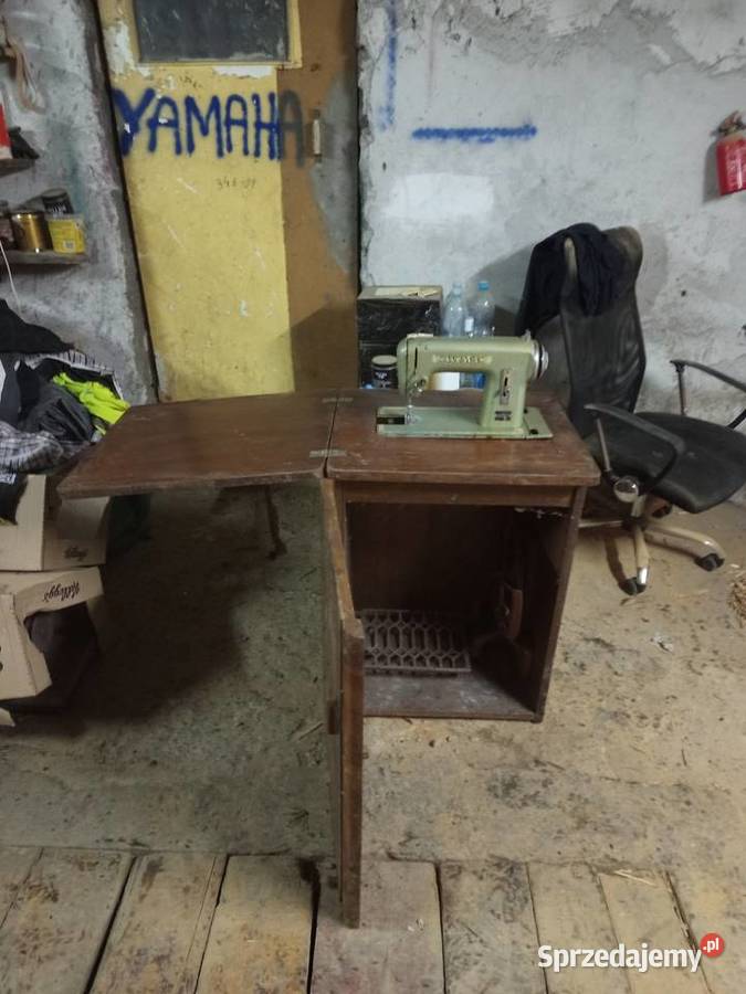 Stara maszyna do szycia westa PRL retro vintage Kielce