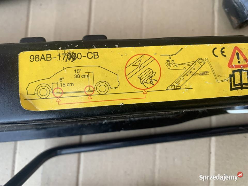 98AB17080 lewarek klucz ucho holownicze ford Szczecin sprzedam
