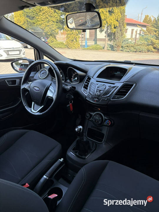 Ford Fiesta 12 81 Niski Przebieg Gwarancja Mk7 nieuszkodzony Tarnowskie Góry