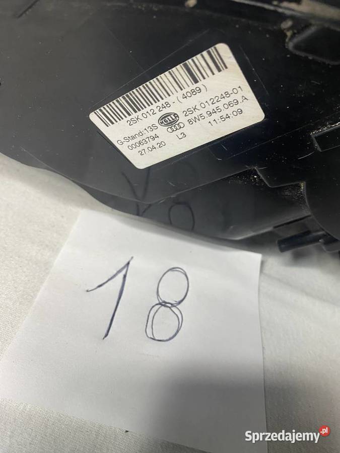 AUDI A4 B9 SEDAN LAMPA LEWA TYLNA TYŁ 8W5945069A wielkopolskie Jabłonna sprzedam