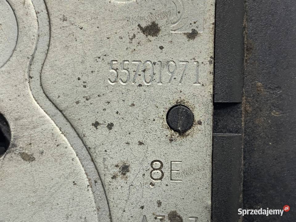 ZAMEK KLAPY TYŁ FIAT GRANDE PUNTO Hatchback