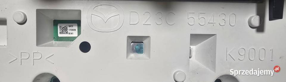 Licznik zegary Mazda CX3 Bobrówko sprzedam