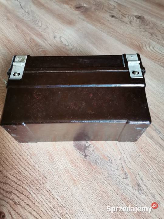 Telefon na korbke z lat 50 tych PRL u Kraków