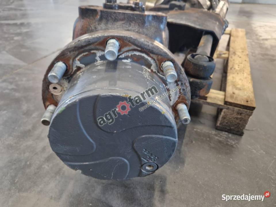 Przedni most Valtra N174 DANA 740559 dolnośląskie Byków