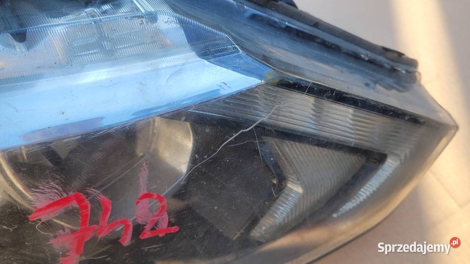 Nissan Qashqai II J11 REFLEKTOR PRAWY LAMPA śląskie Ruda Śląska