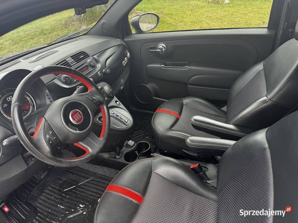 FIAT 500e Elektryczny Mieszczuch w Świetnej sprzedam